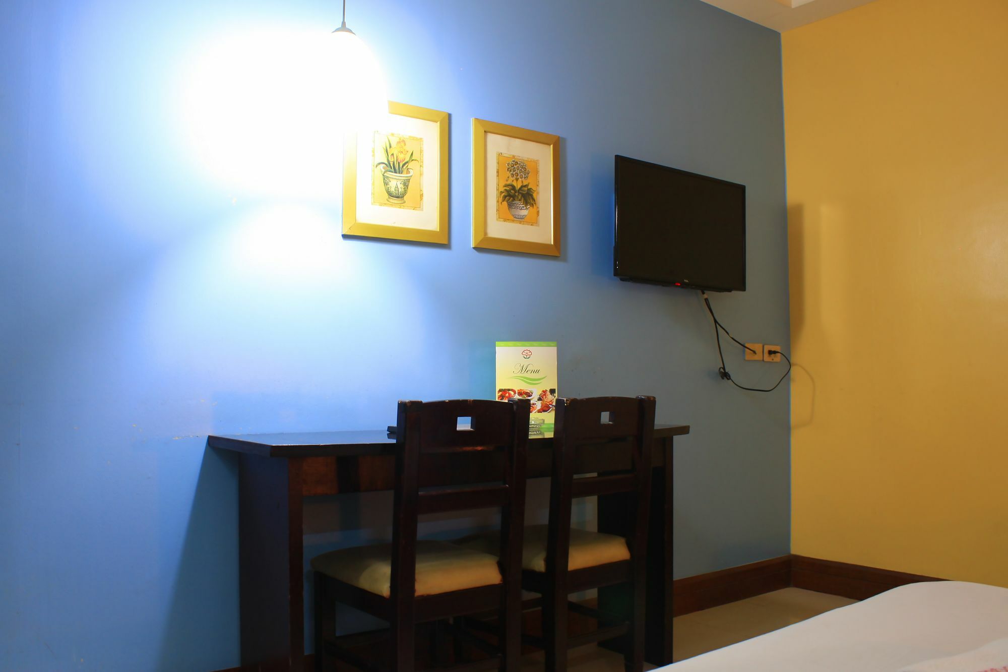 Vista Apartelle San Pedro Makati Exterior foto